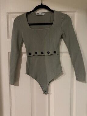 Pale Sage Ribbed Long-Sleeve Bodysuit with Black Buttons